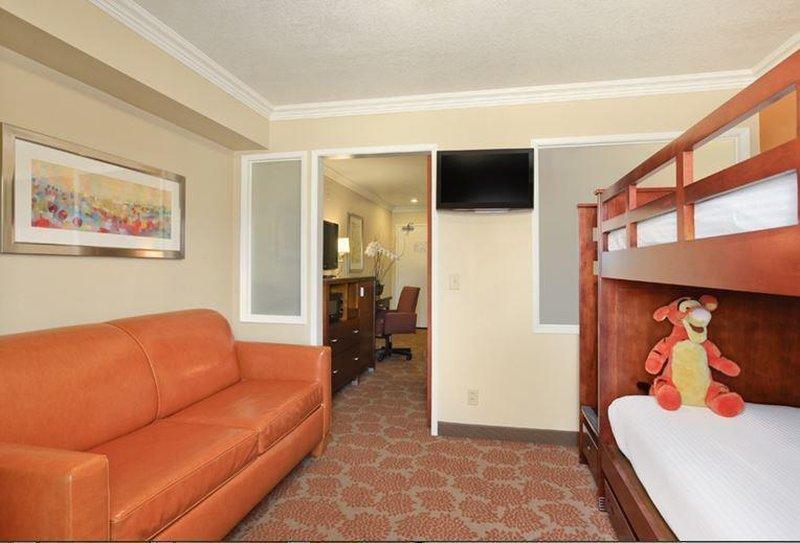Desert Palms Hotel & Suites Anaheim Resort Εξωτερικό φωτογραφία
