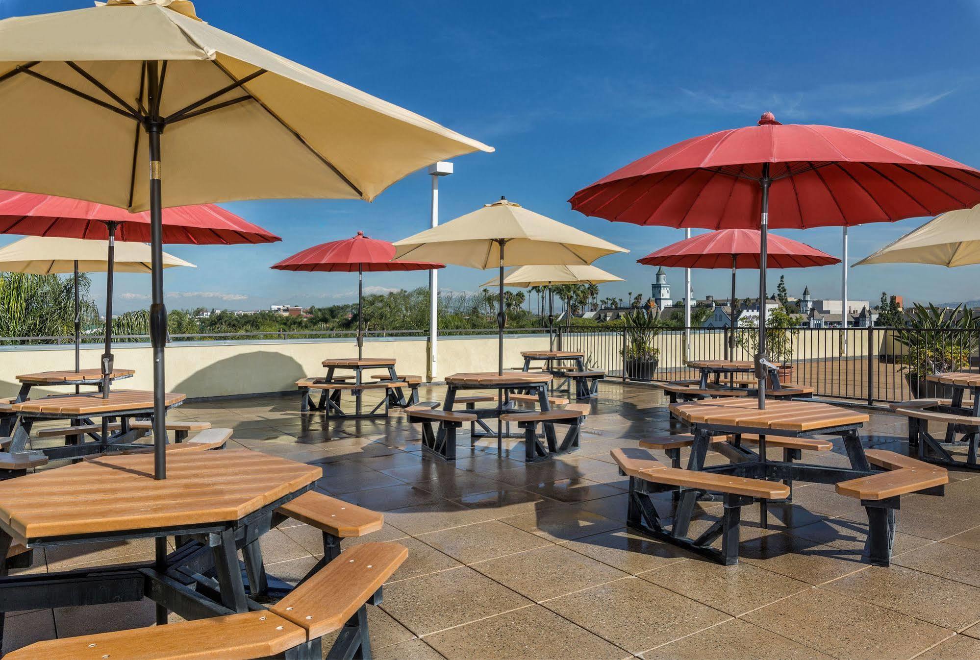 Desert Palms Hotel & Suites Anaheim Resort Εξωτερικό φωτογραφία