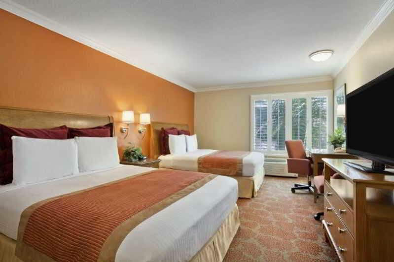 Desert Palms Hotel & Suites Anaheim Resort Εξωτερικό φωτογραφία
